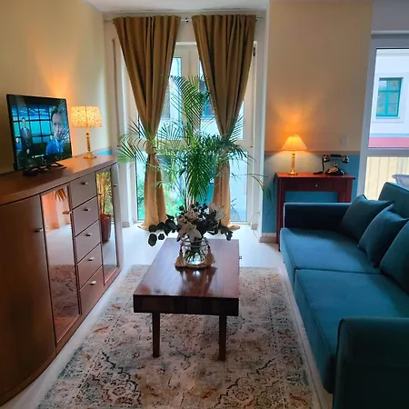 Stilvolles City-apartment Dresden-pieschen Inkl Parkplatz, Balkon, W-lan Apartman