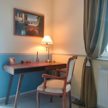 Stilvolles City-apartment Dresden-pieschen Inkl Parkplatz, Balkon, W-lan