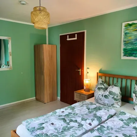 Stilvolles City-apartment Dresden-pieschen Inkl Parkplatz, Balkon, W-lan Appartement